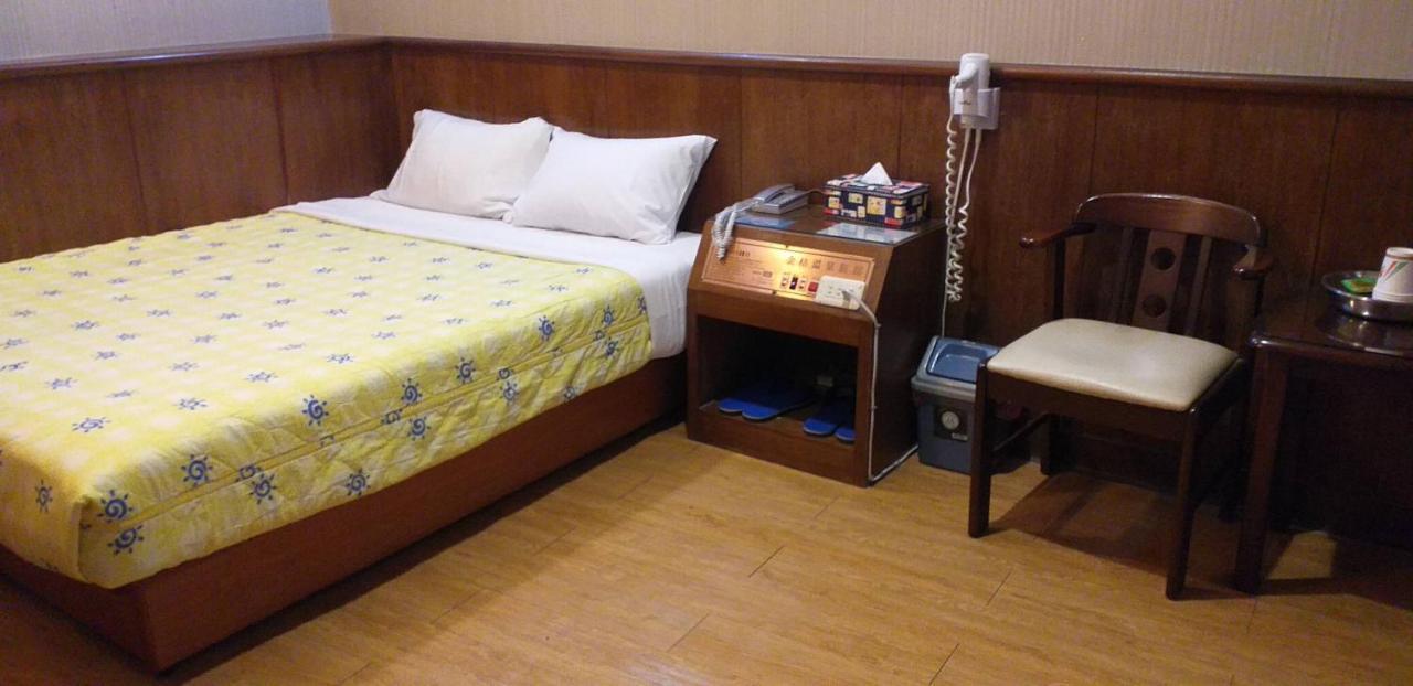 Jin Ge Hot Spring Hotel เจียวซี ภายนอก รูปภาพ